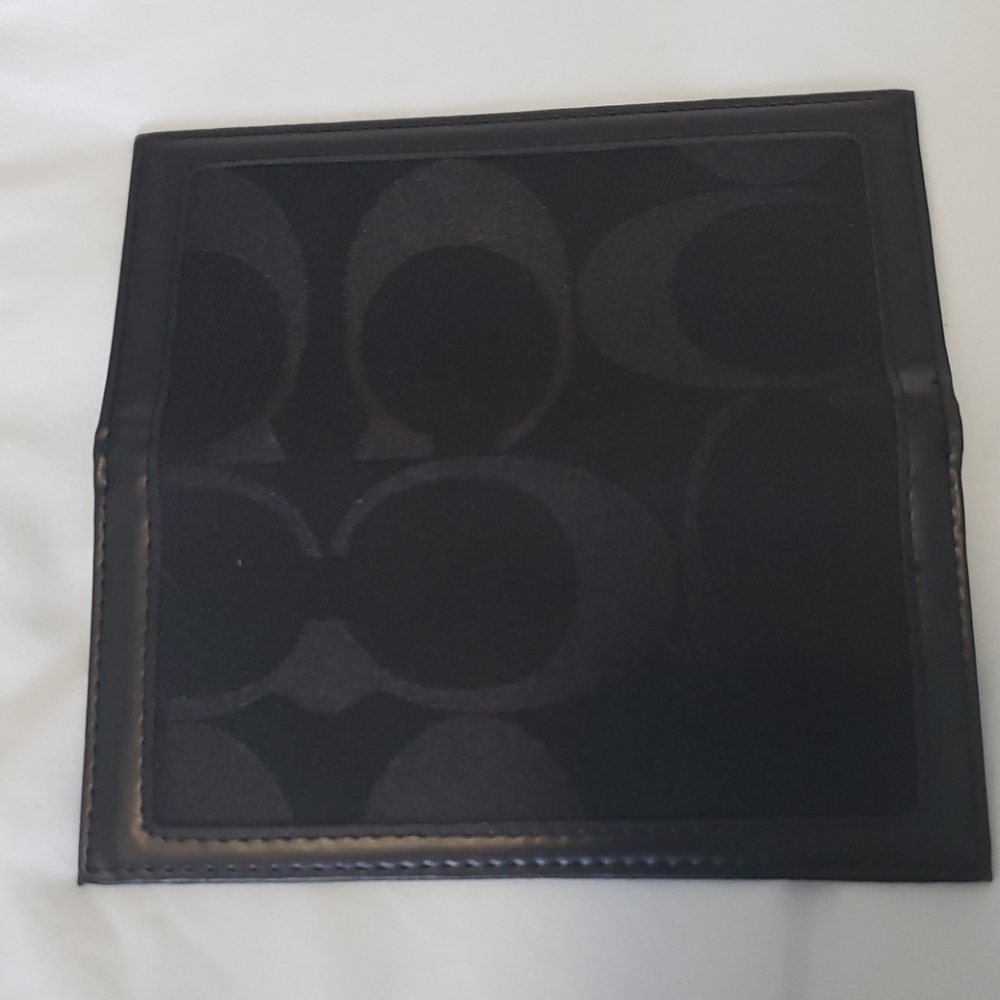 Authentic Coach 2 pc set - Picture 4 of 5
